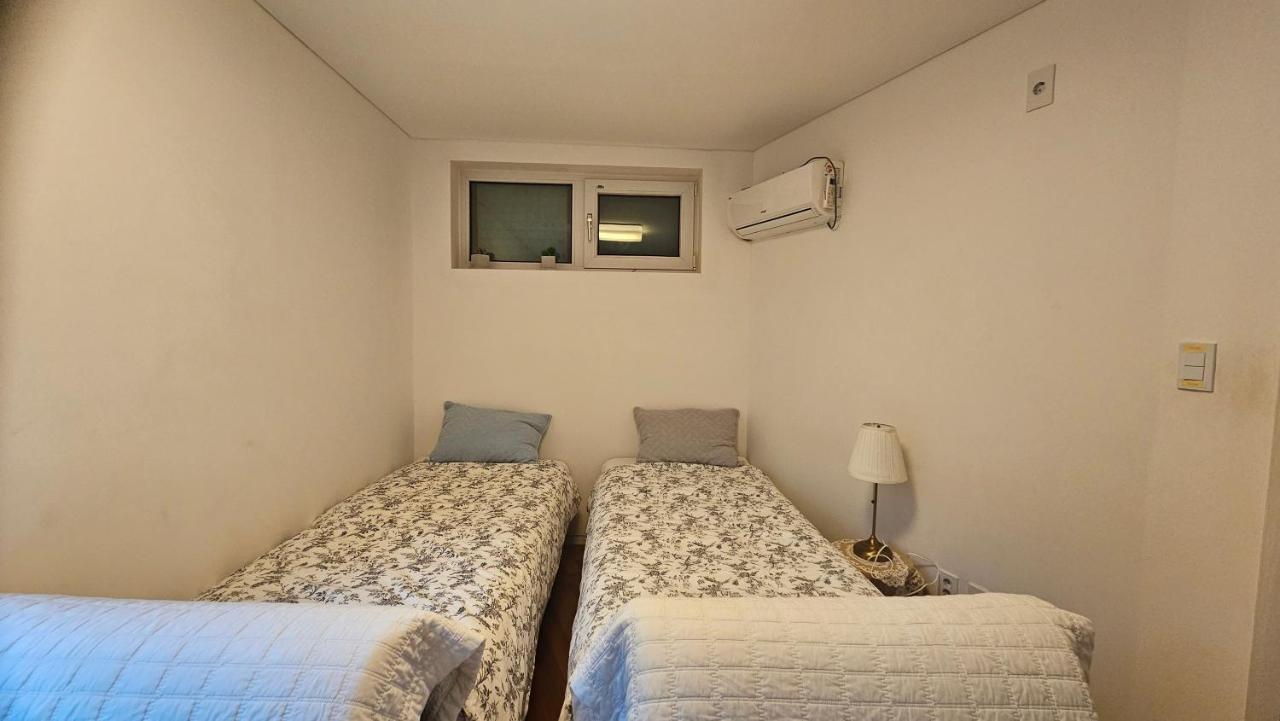 Guesthouse The Kims Сеул Екстер'єр фото
