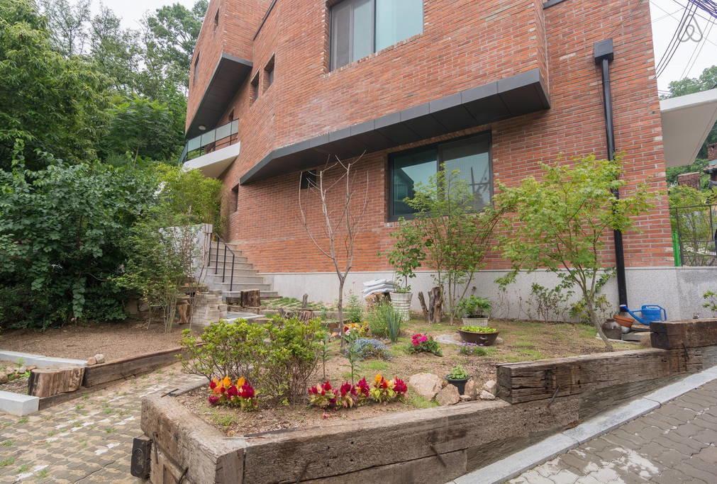 Guesthouse The Kims Сеул Екстер'єр фото