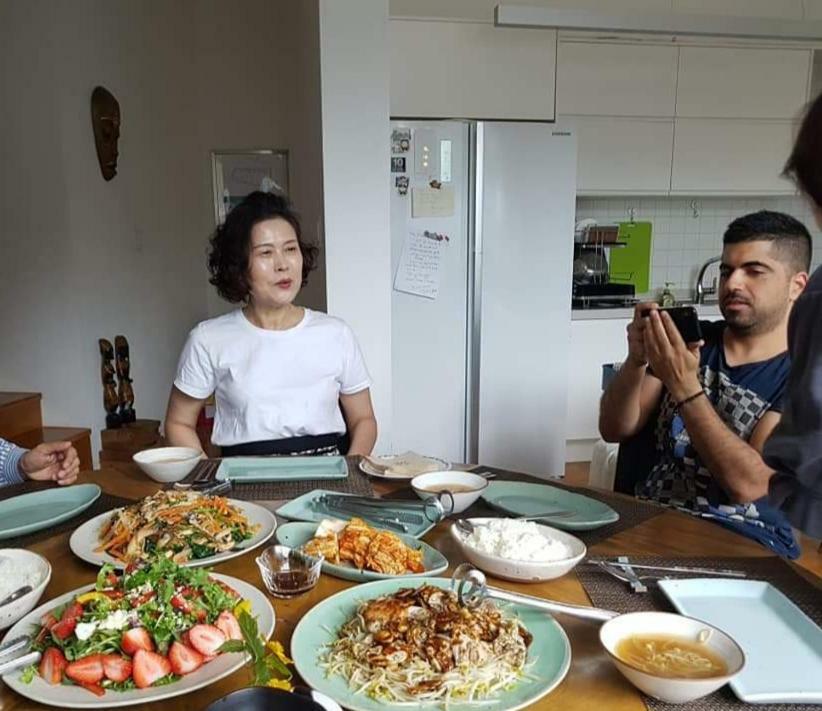 Guesthouse The Kims Сеул Екстер'єр фото